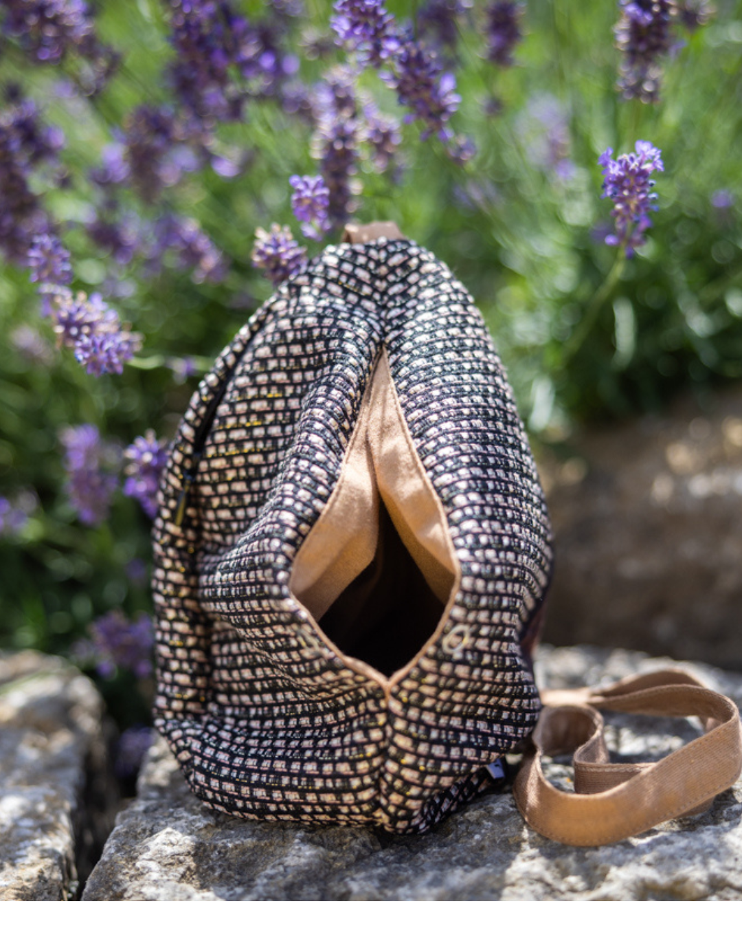 Paramahamsa Vishwananda Mala Bag | Portrait 2