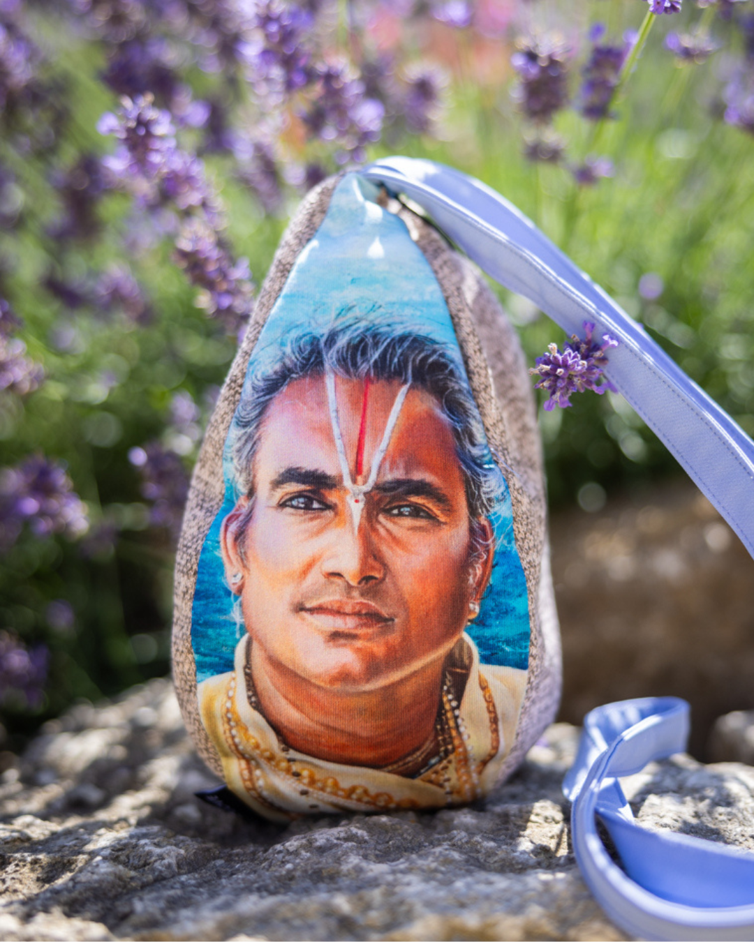 Paramahamsa Vishwananda Mala Bag | Portrait 1